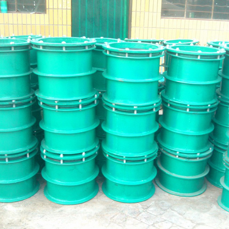 ���Է�ˮ�׹ܮa(ch��n)Ʒ���ÿ���ͬ�r(sh��)��Q�@�ɂ�(g��)���}